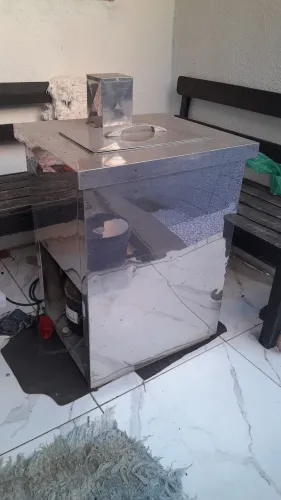 Maquina de fábricar Picolé