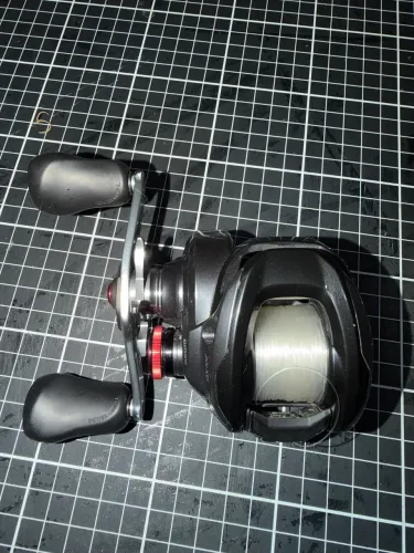 Carretilha Shimano Scorpion MD 201XG