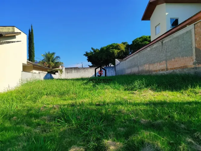 Terreno c/ área de 360,00m² no Residencial Recanto dos Estados em Taubaté
