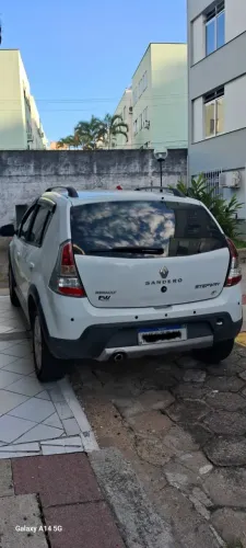 Renault Sandero Stepway Hi-flex 1.6 16V 5P Aut. 2014