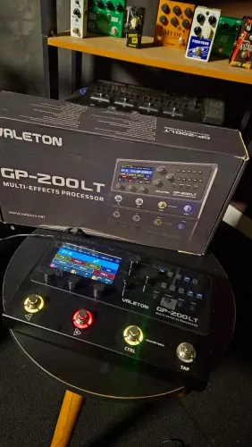 Pedaleira Guitarra Valeton Gp200 LT - Em bom estado