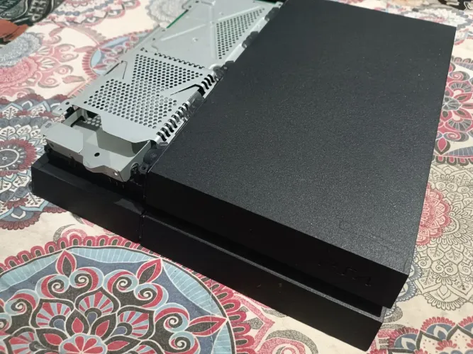 Playstation 4 Para Retirada de Peças Ps4 Defeito