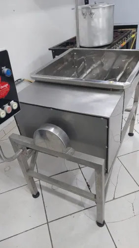 Misturador de carne / linguiça