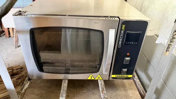 FORNO INDUSTRIAL VENANCIO