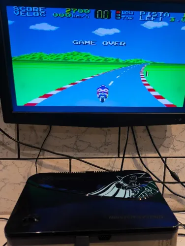 MASTER SYSTEM  EDIÇÃO SONIC 132 JOGOS NA MEMÓRIA  ( PRETO ) COM 2 CONTROLES