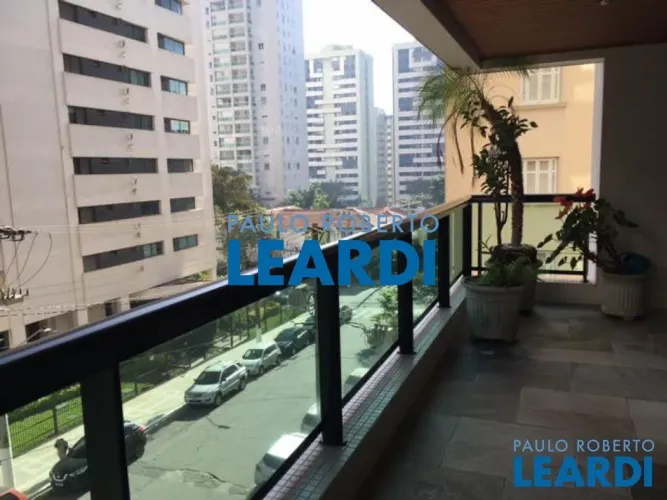 APARTAMENTO - ACLIMAÇÃO - SP
