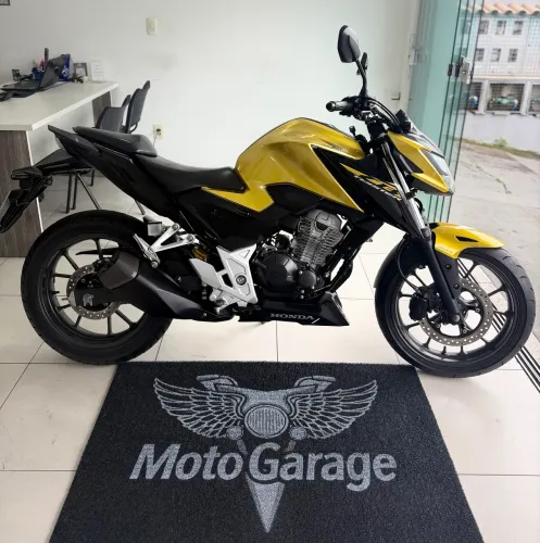 Honda CB 300 Twister Abs - 2023 IMPECÁVEL