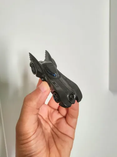 Hot Wheels Mainline 1/64 Batmobile 1989 Batmóvel Batman (Loose)