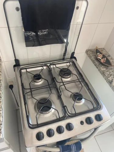 Fogão 4 bocas eletrolux forno duplo