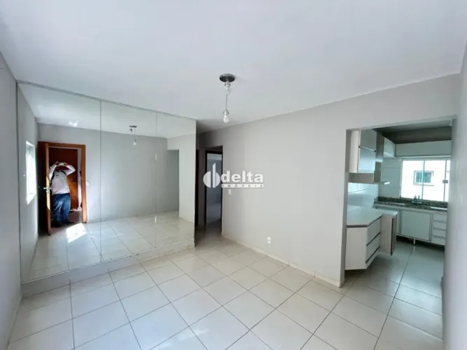 Apartamento com 2 quartos sendo 1 suíte disponível para locação no bairro Bosque dos Burit