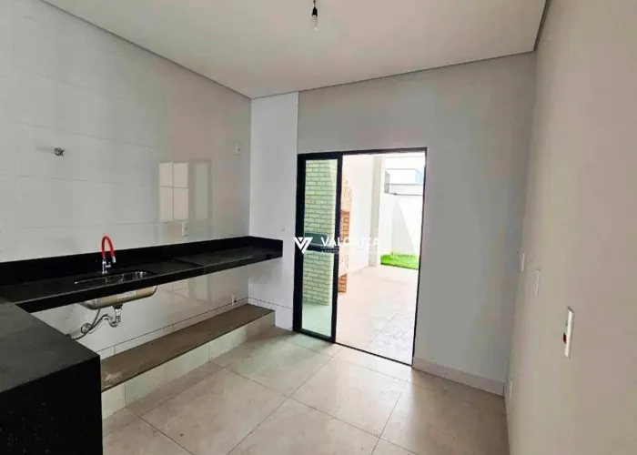 Casa com 3 dormitórios à venda, 115 m² por R$ 650.000,00 - Condomínio Santinon - Sorocaba/