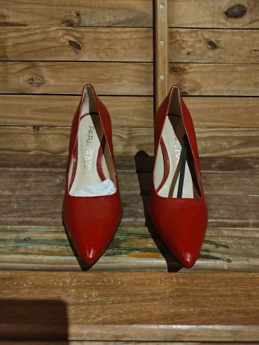 Novo! Scarpin novo tamanho 38