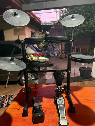 Bateria eletrônica 