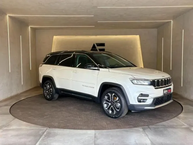 Jeep Commander Limited T270 1.3 TB Flex AUT 2024