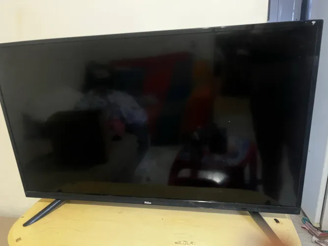 Tv Philco led queimado apenas trocar