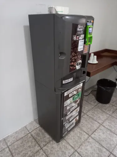 Máquina de café / vending machine / máquina de vendas automática