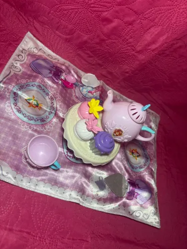 Conjunto de chá princesinha Sofia