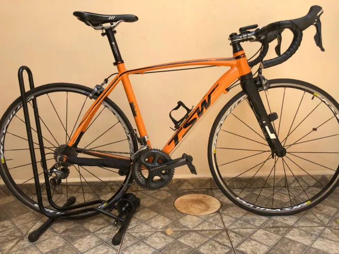 Bicicleta Speed TSW TR10 Ultegra 2x11V