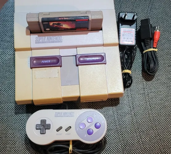 Super Nintendo FAT - 1 Controle - 1 Cartucho 