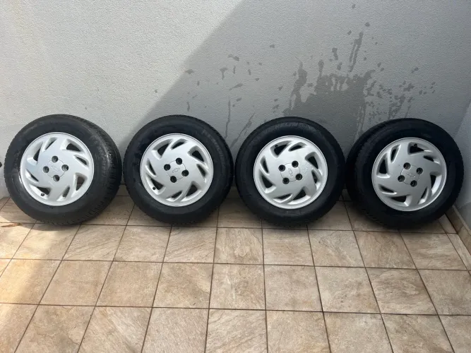 Rodas GM Aro 14 Pneus Novos