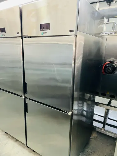 Freezer Elvi vertical Inox 02 portas