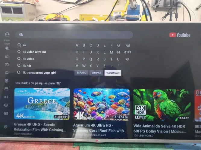 Tv 47  smart Wi-Fi YouTube Netflix 