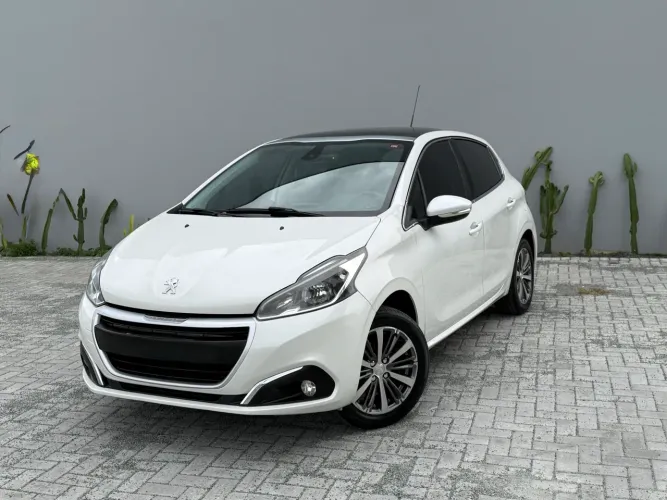 Peugeot 208 Griffe 1.6 Flex 16V 5P Aut. 2017