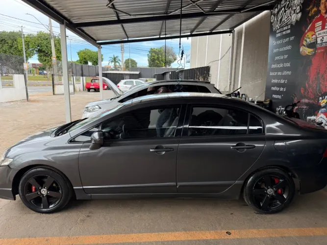 Honda Civic Sedan LXS 1.8/1.8 Flex 16V Mec. 4P 2007