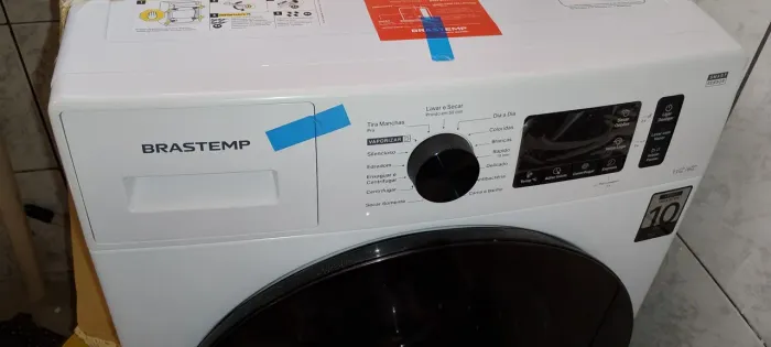 MAQUINA LAVA E SECA 11KG BRASTEMP BNO11AB BRCO<br><br>220V