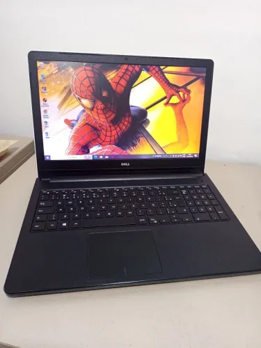 Notebook Dell inspiron core i7 8GB RAM SSD top