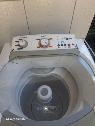 Maquina de lavar Brastemp 8k usada precisando trocar o batedor.