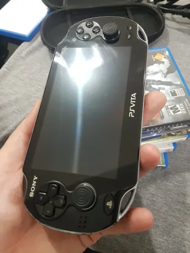 PS VITA PCH-1010 FAT