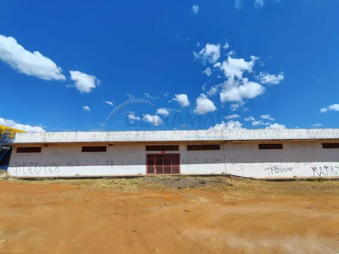 Espaço Comercial de 900m² - Ceilândia -Espaçoso em Área de Grande Movimento