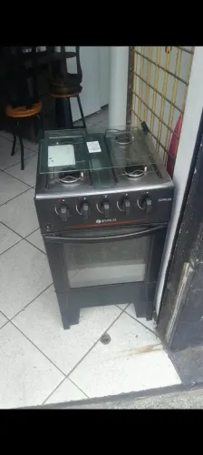 Fogão de 4 bocas