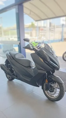 Moto zontes 350e