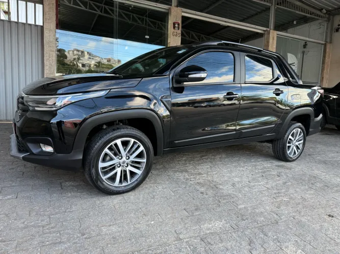 Fiat Strada Volcano 1.3 Flex 8V CD 2024