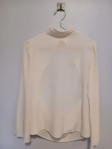 Blusa Carol Bassi 100% seda off-white Tam P