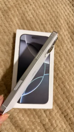 Iphone 16 pro max 256 saúde bateria 99%