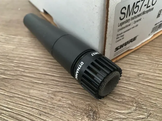 Microfone De Instrumento Shure Sm57 - Preto