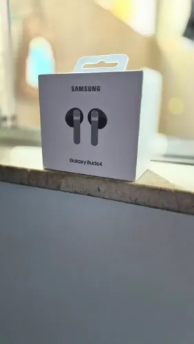 Fone Galaxy nuds 4 (tem conversa no preço)