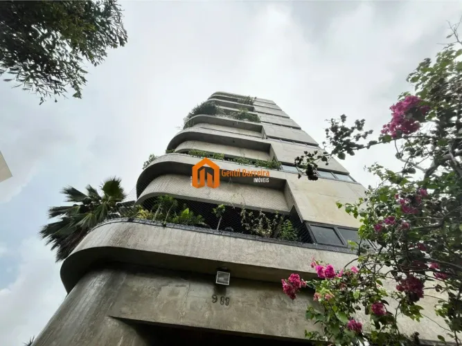 Apartamento à Venda no bairro Aldeota com 157m²
