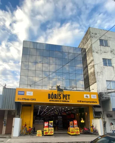 Centro comercial para aluguel em Piabetá - Magé - RJ