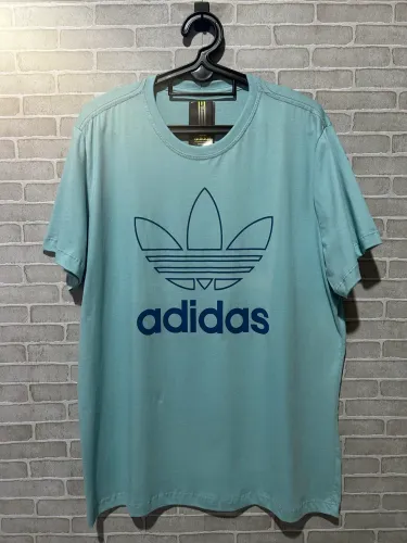 Camiseta Adidas Azul Claro
