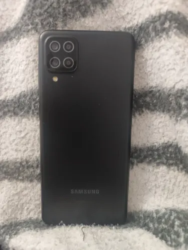 Celular a12
