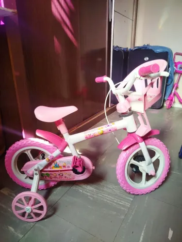 Bicicleta Infantil com Rodinhas Aro 12 para Meninas Princesinha com Cestinha Ros