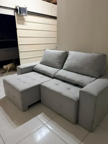 Sofá Retrátil e Reclinável