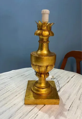 Abajur Clássico Madeira Antigo