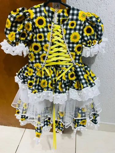 Vestido de quadrilha infantil 