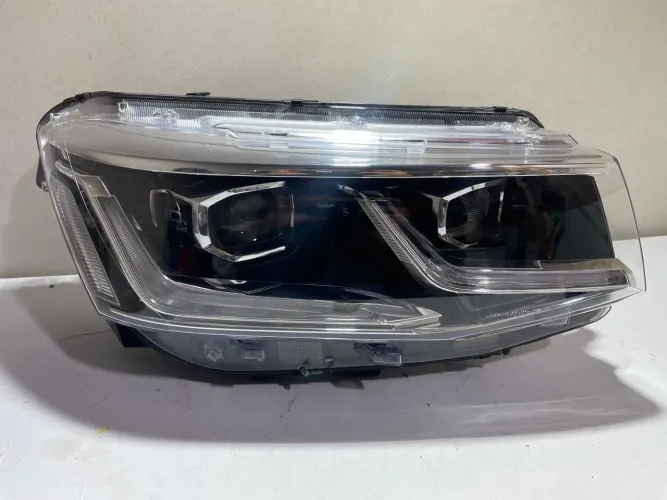 Farol Lado Direito Led Original Volkswagen Taos 2022-2025 (Usado)