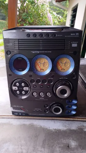 Mini System Philips FW M779
